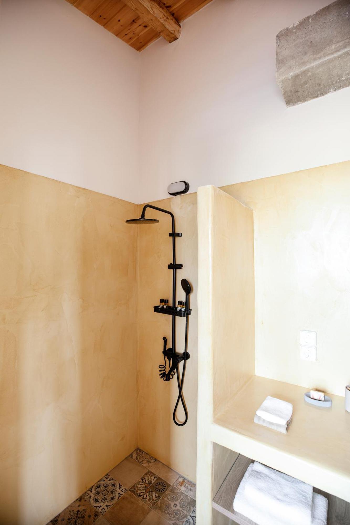Monopati Eco Stay Raches  Buitenkant foto
