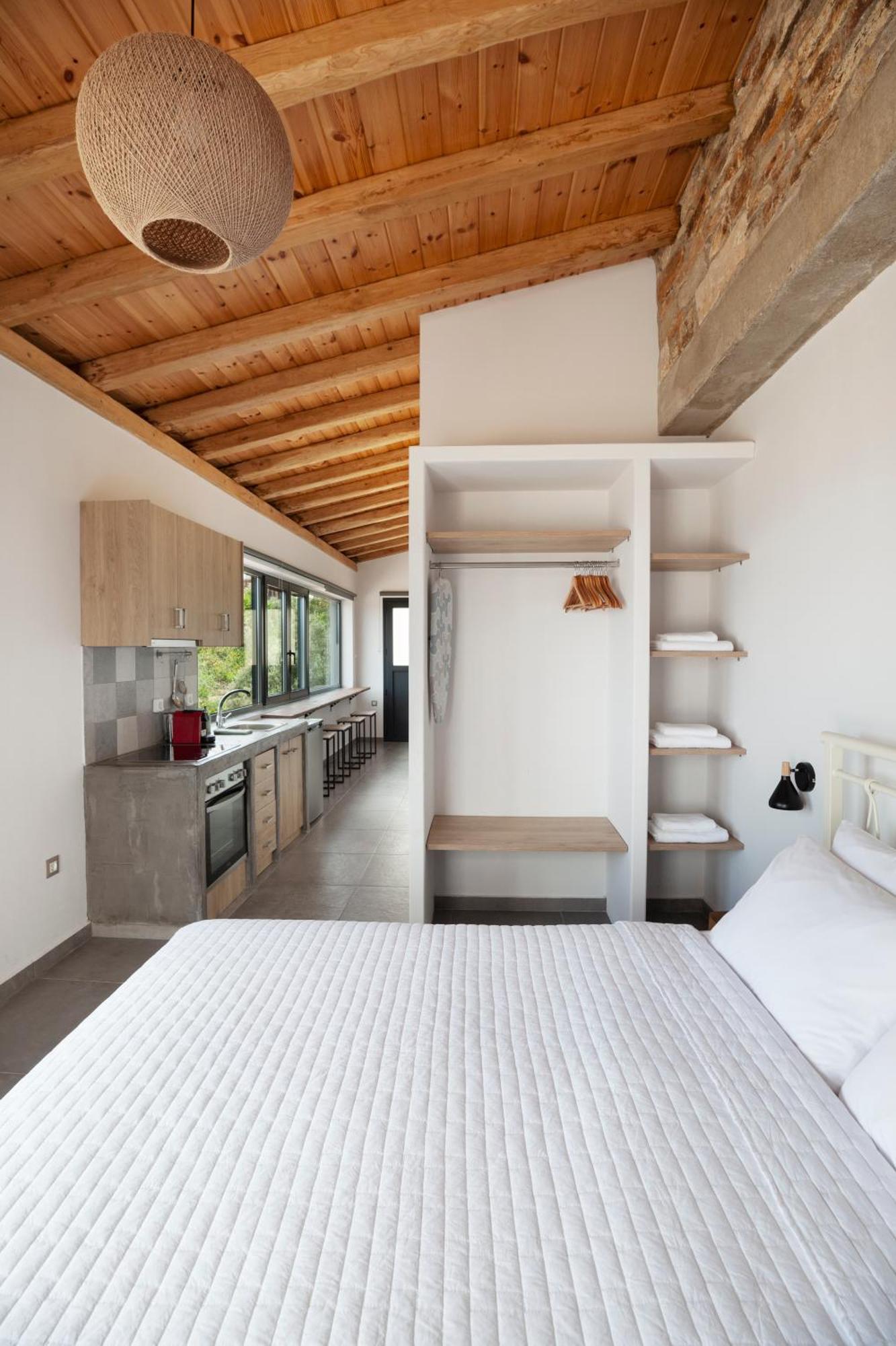 Monopati Eco Stay Raches  Buitenkant foto